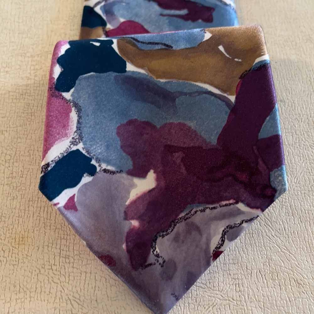 Crescent Bay Purple Tie 100% Silk Made in Italy